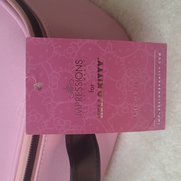 Hello Kitty cosmetic Bag - Picture 7 of 12